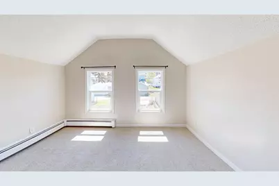 594 Charles Avenue, Saint Paul, MN 55103 - Photo 9