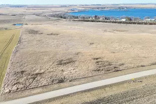 1458 Terrace Dr, Lake Benton, MN 56149 - Photo 1