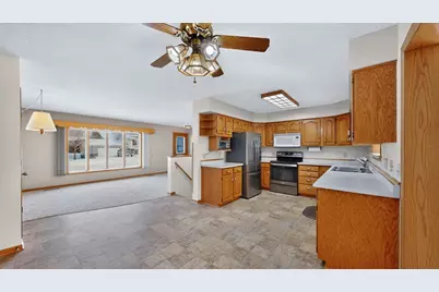 302 Cross Street, Lake City, MN 55041 - Photo 15