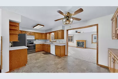 302 Cross Street, Lake City, MN 55041 - Photo 15