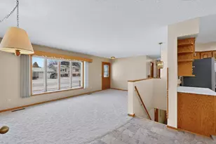 302 Cross St, Lake City, MN 55041 - Photo 13
