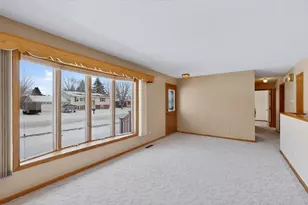 302 Cross St, Lake City, MN 55041 - Photo 5