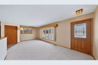 302 Cross Street, Lake City, MN 55041 - Photo 9