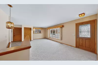 302 Cross Street, Lake City, MN 55041 - Photo 13