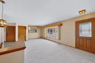 302 Cross St, Lake City, MN 55041 - Photo 13