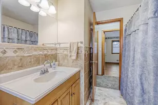 2196 Howard Ct, Saint Paul, MN 55119 - Photo 11