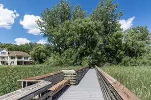 1585 Summit Shores Cir, Burnsville, MN 55306 - Photo 53