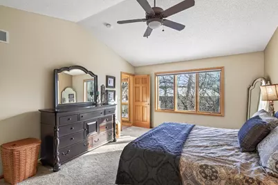 1585 Summit Shores Circle, Burnsville, MN 55306 - Photo 19