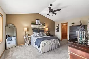 1585 Summit Shores Cir, Burnsville, MN 55306 - Photo 17