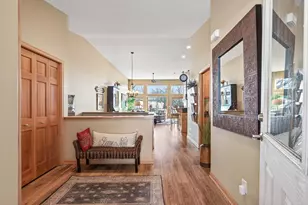 1585 Summit Shores Cir, Burnsville, MN 55306 - Photo 5