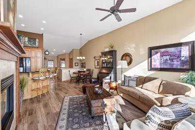 1585 Summit Shores Circle, Burnsville, MN 55306 - Photo 11