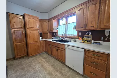 702 4th Street SE, Pipestone, MN 56164 - Photo 7