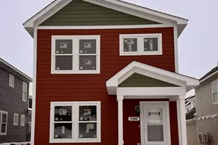 1342 Winthrop St N, Saint Paul, MN 55119 - Photo 1