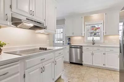 4151 Ottawa Avenue S, Saint Louis Park, MN 55416 - Photo 7