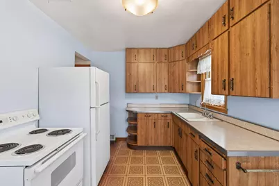 515 County Road B E, Maplewood, MN 55117 - Photo 9