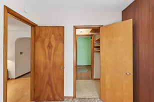 515 County Rd B E, Maplewood, MN 55117 - Photo 13