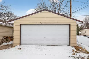 515 County Rd B E, Maplewood, MN 55117 - Photo 31