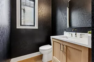 1967 Sheridan Ave S, Minneapolis, MN 55405 - Photo 29