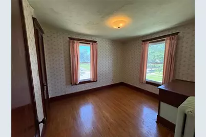 201 3rd Street SE, Renville, MN 56284 - Photo 25