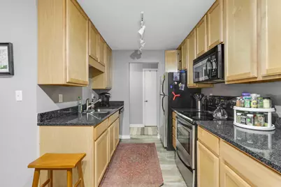 1770 Bryant Avenue S #109, Minneapolis, MN 55403 - Photo 9