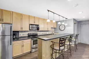 1770 Bryant Ave S, Minneapolis, MN 55403 - Photo 23