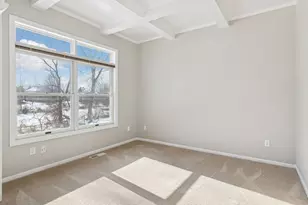 1082 Tamberwood Ct, Woodbury, MN 55125 - Photo 23