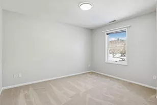 1082 Tamberwood Ct, Woodbury, MN 55125 - Photo 43