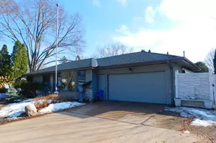 200 Colleen Ave, Shoreview, MN 55126 - Photo 1