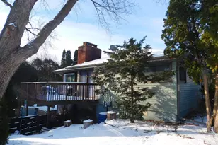 200 Colleen Ave, Shoreview, MN 55126 - Photo 3