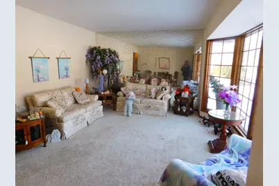 200 Colleen Avenue, Shoreview, MN 55126 - Photo 5