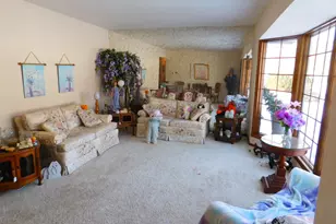 200 Colleen Ave, Shoreview, MN 55126 - Photo 5