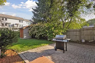 8824 41st Ave N, New Hope, MN 55427 - Photo 31