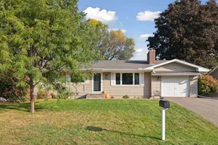 8824 41st Ave N, New Hope, MN 55427 - Photo 5