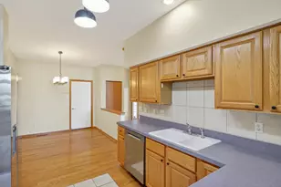 2177 Cool Stream Cir, Eagan, MN 55122 - Photo 15