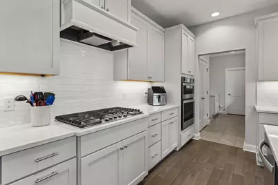 18230 58th Avenue N, Plymouth, MN 55446 - Photo 17