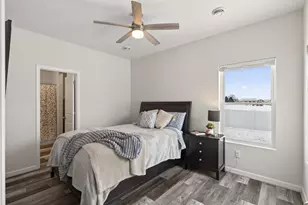 445 Wildflower Ln, Waverly, MN 55390 - Photo 13