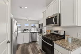 445 Wildflower Ln, Waverly, MN 55390 - Photo 9