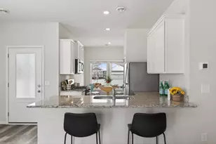 445 Wildflower Ln, Waverly, MN 55390 - Photo 7