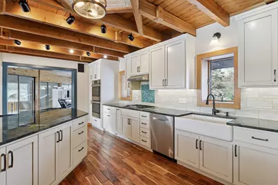 1063 Langston Court, Shakopee, MN 55379 - Photo 3