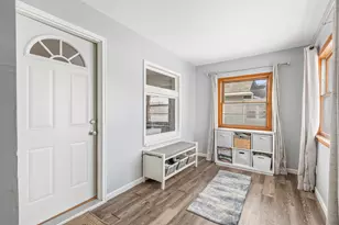 1612 Breda Ave, Saint Paul, MN 55108 - Photo 3