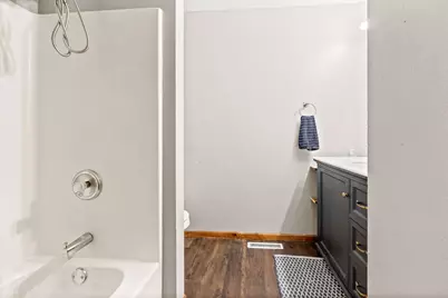 530 Jackson Street SW, Hutchinson, MN 55350 - Photo 13