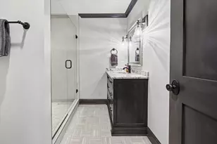 5204 Glengarry Pkwy, Edina, MN 55436 - Photo 49