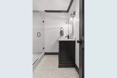 5204 Glengarry Parkway, Edina, MN 55436 - Photo 71