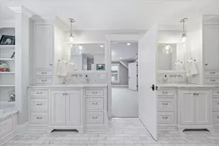 5204 Glengarry Pkwy, Edina, MN 55436 - Photo 49