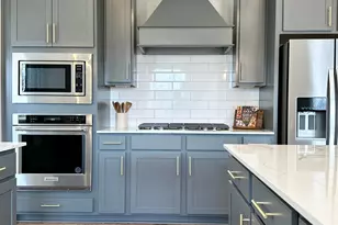 1634 Oak Crk Dr, Chaska, MN 55318 - Photo 7