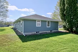 124 Cedar St SE, Mazeppa, MN 55956 - Photo 57