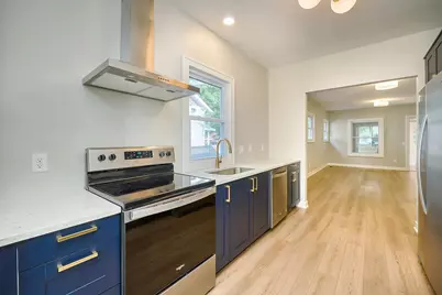 1708 Brook Avenue SE, Minneapolis, MN 55414 - Photo 9