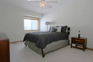 7337 Bond Way, Inver Grove Heights, MN 55076 - Photo 11