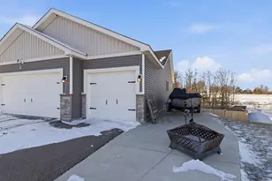917 Mulberry Ave NE, Montgomery, MN 56069 - Photo 7