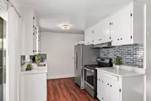 7608 64th Ave N, Brooklyn Park, MN 55428 - Photo 15